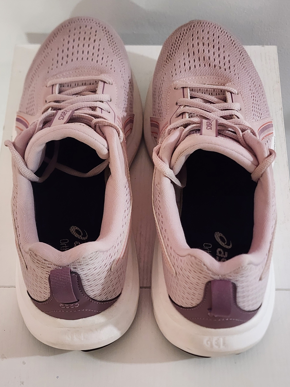 ASICS Women's Running Shoes in Lavender, Size 9.5 - Picture 7 of 8